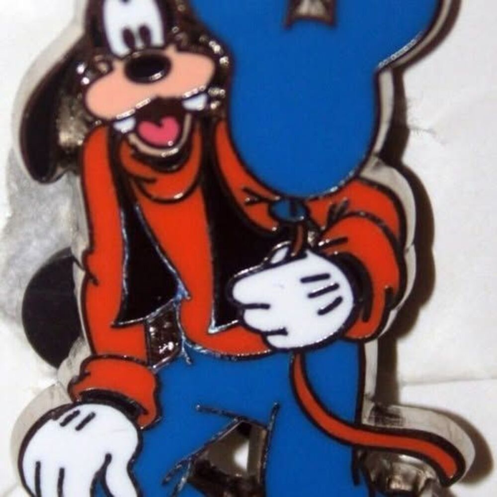 Give A Day Get A Day Annual Passholder - Goofy
